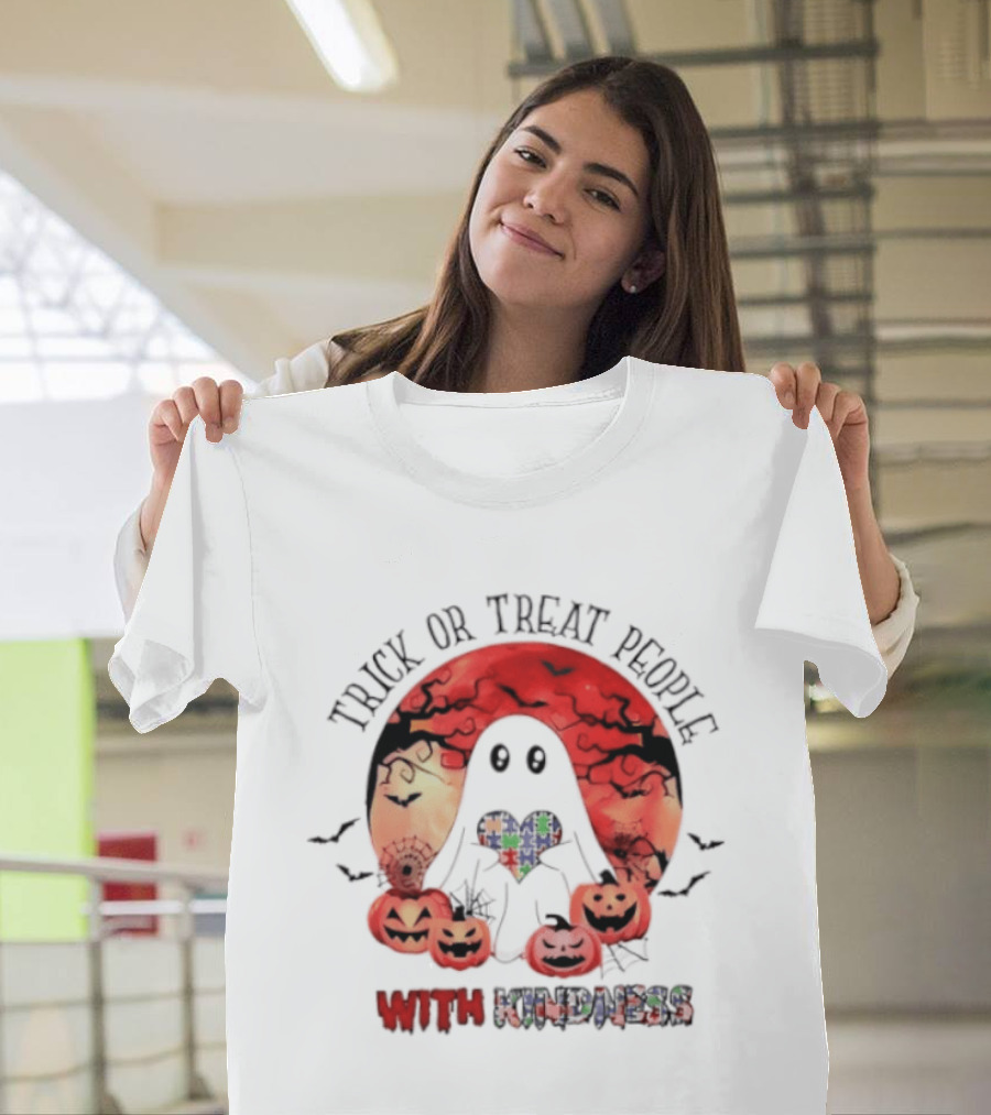 Trick Or Treat People With Kindness Autism Awareness Halloween Ghost Pumpkins T-Shirt