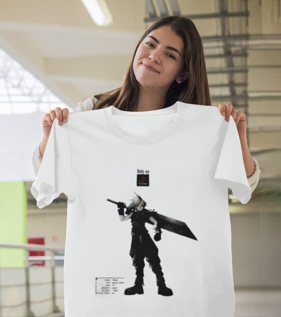 Cloud Strife Final Fantasy VII PlayStation T-Shirt