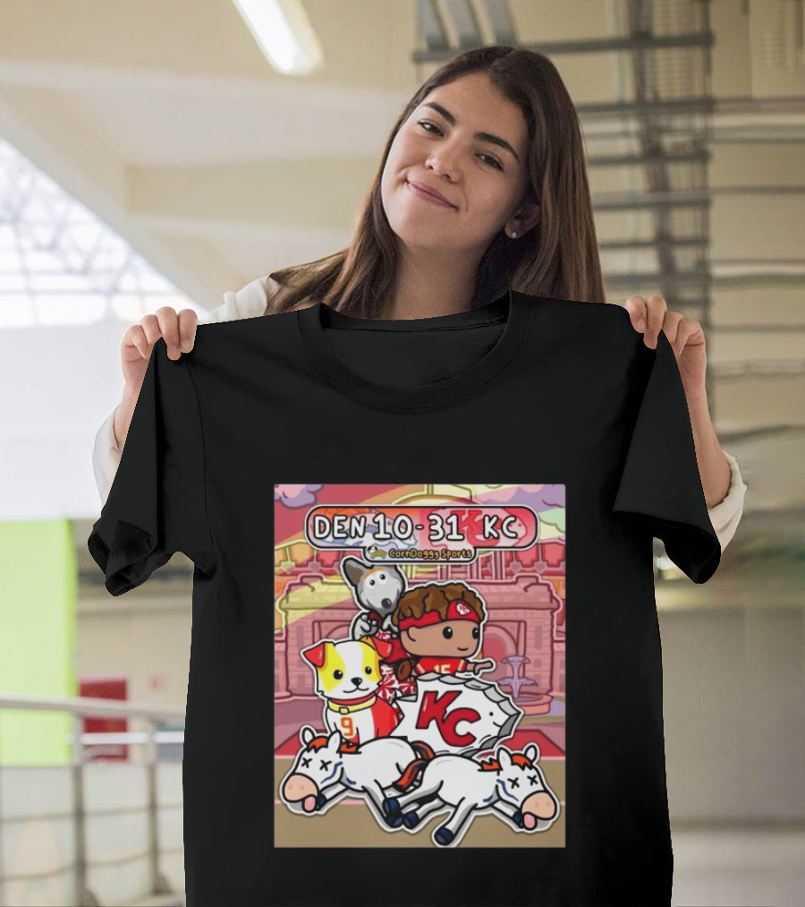 CornDoggy Sports DEN 10 31 KC Denver Broncos Vs Kansas City Chiefs Cartoon Characters And Dogs With Football T-Shirt