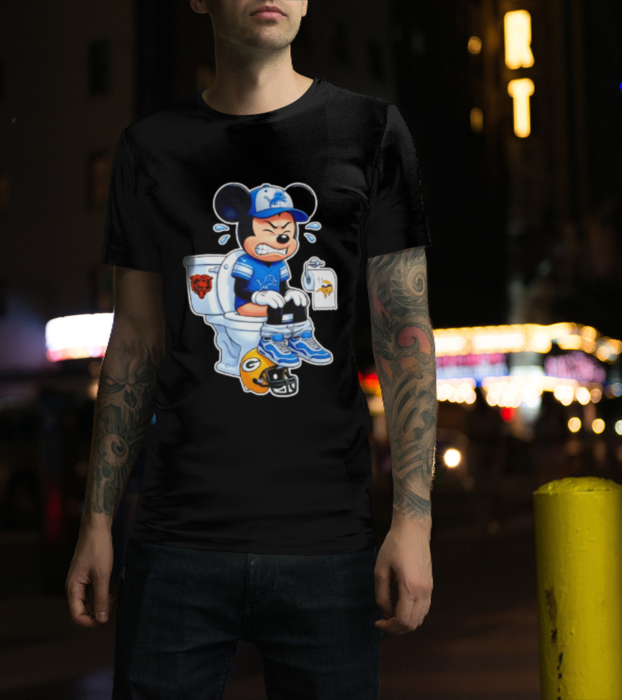 Detroit Lions Mickey Toilet Beating Bears Vikings Packers Football T-Shirt