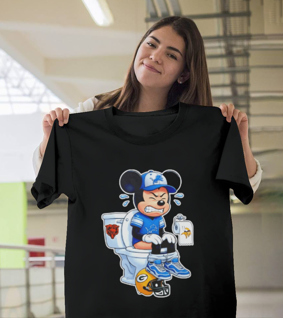 Detroit Lions Mickey Toilet Beating Bears Vikings Packers Football T-Shirt