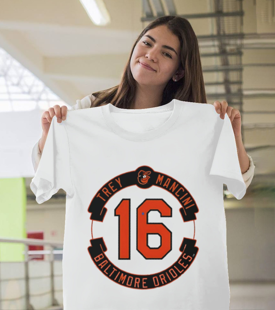 Trey Mancini 16 Baltimore Orioles MLB Baseball T-Shirt