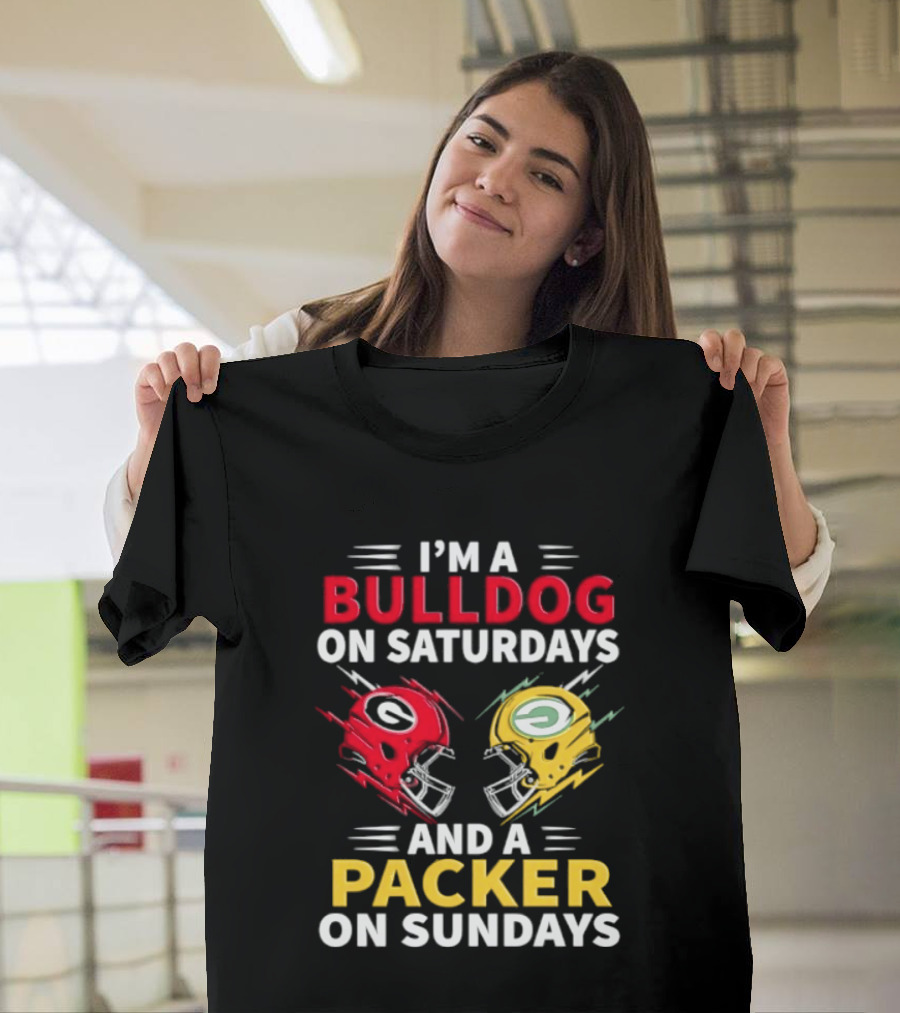 I'm A Bulldog On Saturdays And A Packer On Sundays Football Helmets T-Shirt