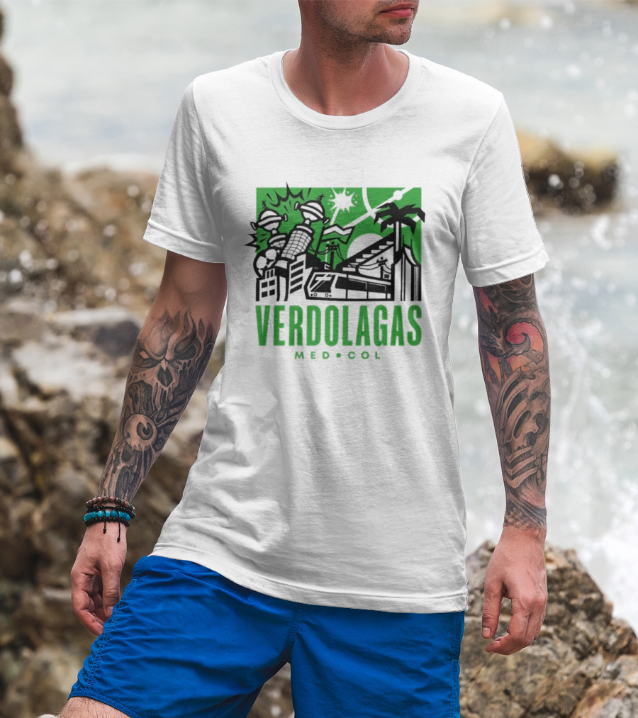 Verdolagas Med Col Medellín Paisa Culture Soccer Skyline Palm Trees T-Shirt