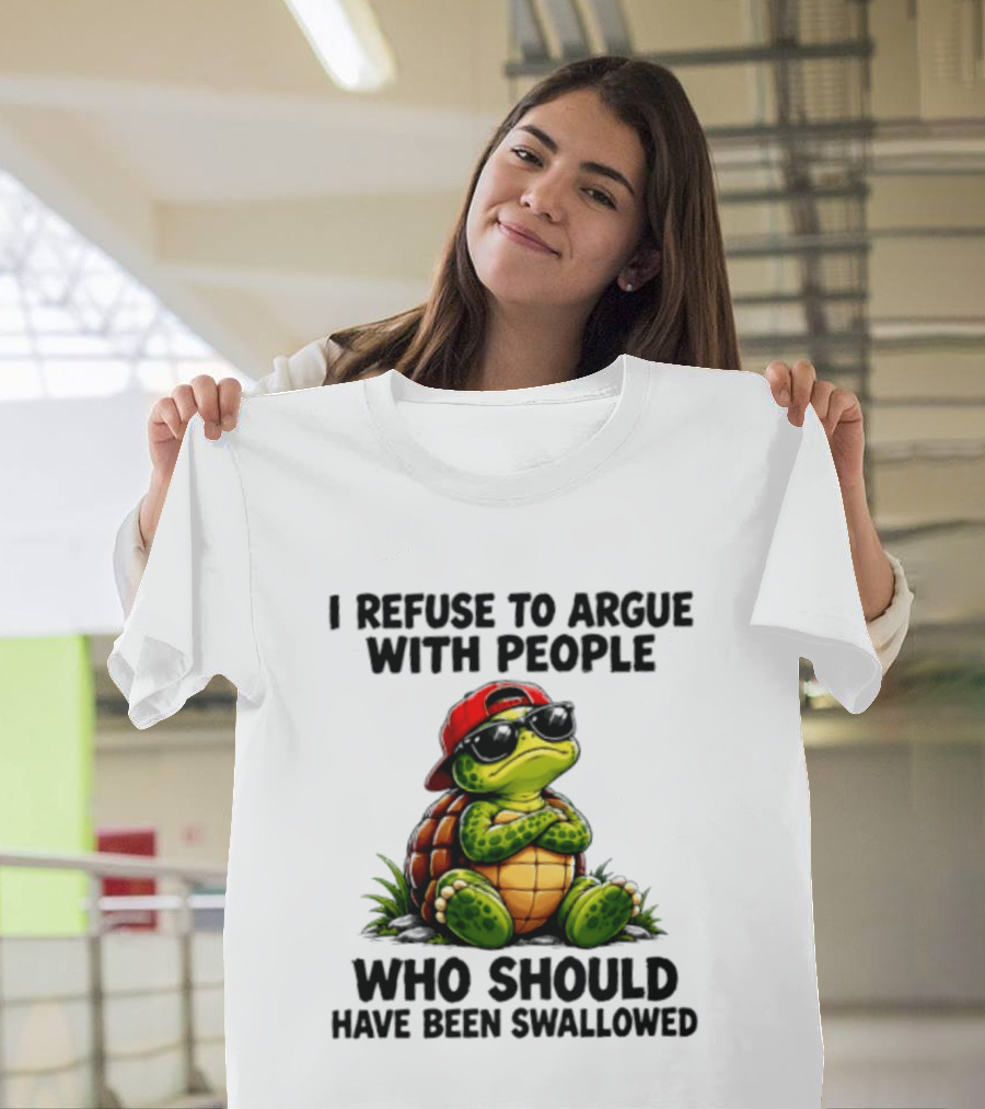 I Refuse To Argue Cool Turtle Red Hat Sunglasses Retro Fun T-Shirt