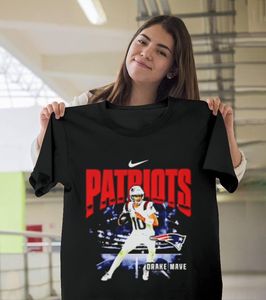 Nike Patriots Drake Maye Football Player Max90 T-Shirt