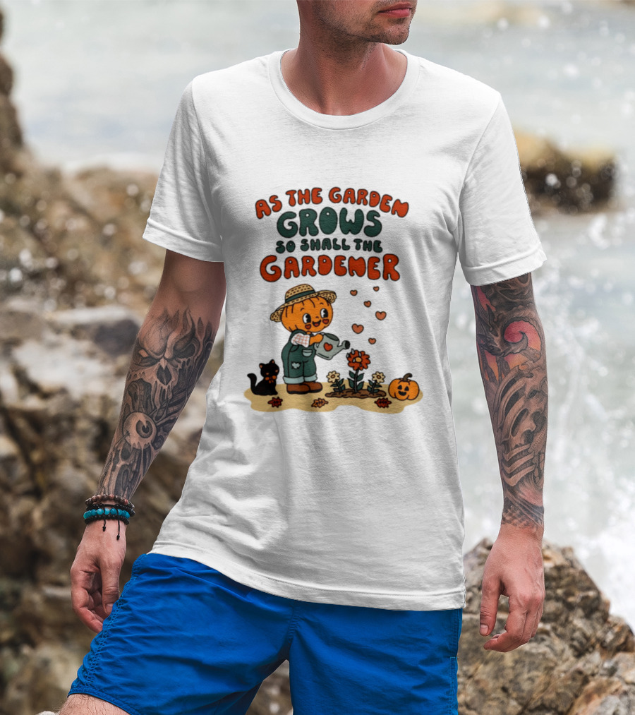 As The Garden Grows So Shall The Gardener Pumpkin Watering Flowers With Cat And Hearts T-Shirt