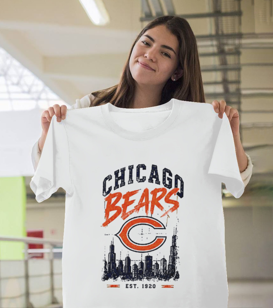 Chicago Bears Est 1920 Skyline Football City T-Shirt