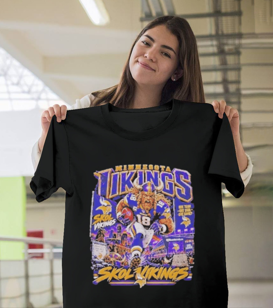 Minnesota Vikings Skol Vikings One Team One Skol One Family 18 Football City Highlights T-Shirt