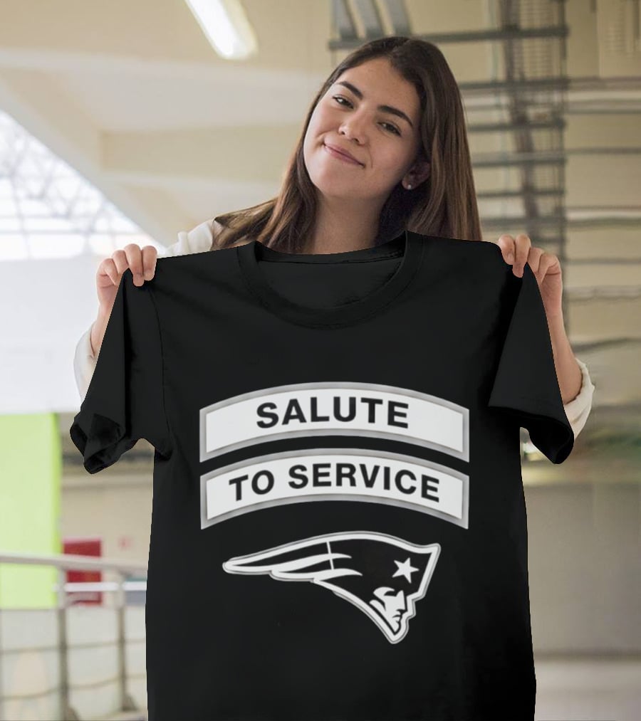 New England Patriots Salute To Service 2026 Patriots Team T-Shirt
