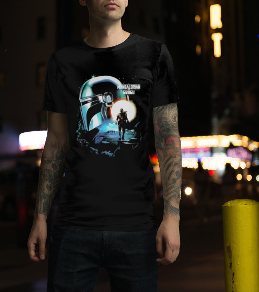 The Mandalorian And Grogu Helmet Silhouette Star Wars Disney Plus Series T-Shirt