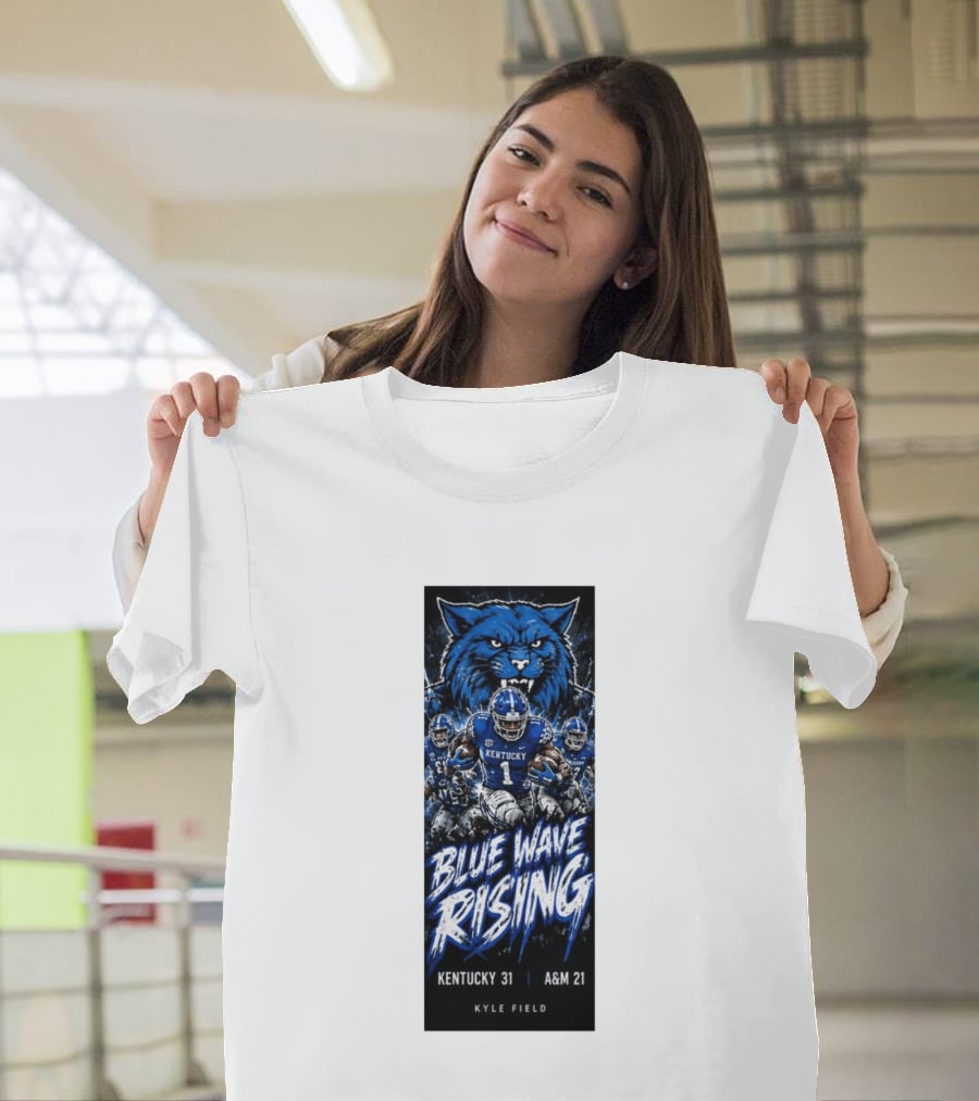 NCAA Kentucky Wildcats Blue Wave Rising 31 To 21 Victory At Texas AM Kyle Field T-Shirt