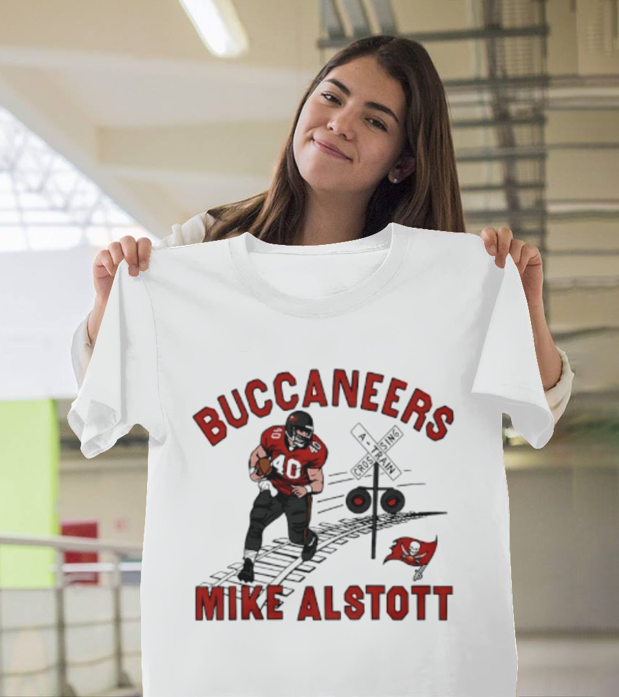 Buccaneers Mike Alstott Football Player Railroad Crossing T-Shirt