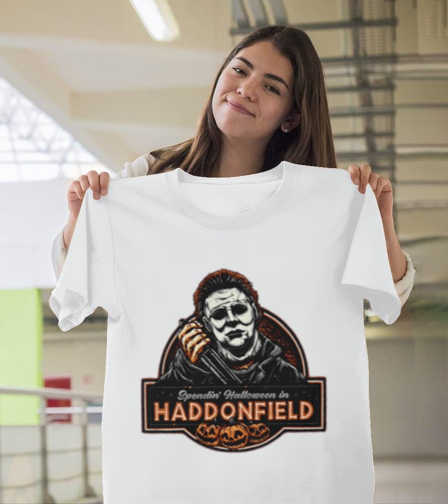 Michael Myers Spendin' Halloween In Haddonfield With Pumpkins T-Shirt