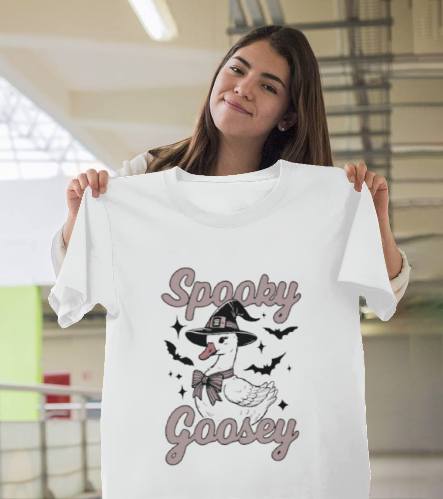 Spooky Goosey Witch Hat Bow Halloween Bats And Stars T-Shirt