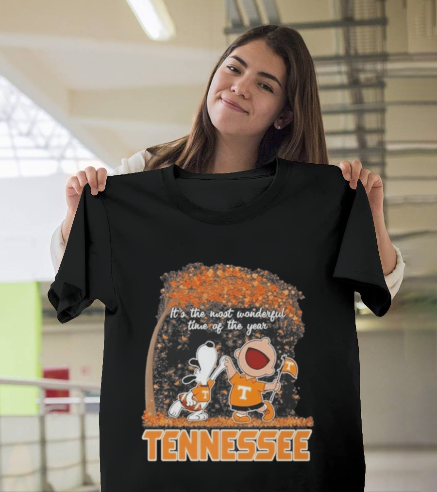 Tennessee Volunteers Snoopy Charlie Brown It's The Most Wonderful Time Of The Year T-Shirt