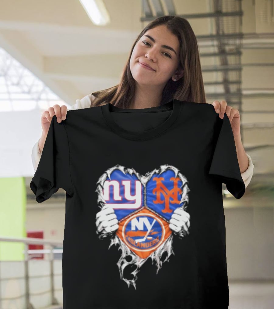 New York Giants Mets Islanders Heart Scratch T-Shirt