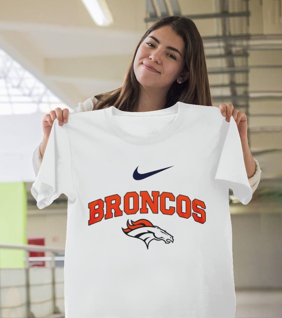 Denver Broncos Make Washington Grateful Again Game Day Nike Broncos Horsehead T-Shirt