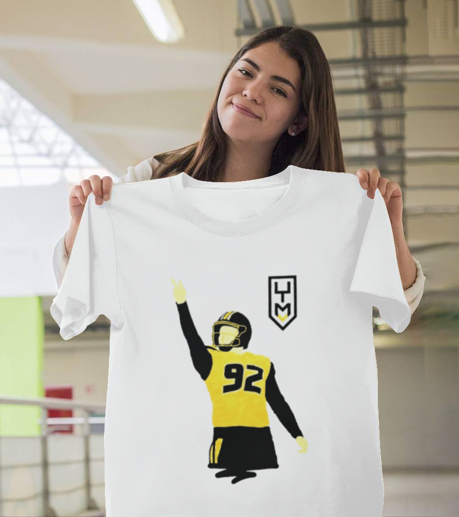 Harrison Mevis 92 Los Angeles Rams The Thiccer Kicker Football Player Quarterback Iconic Celebratory Pose T-Shirt