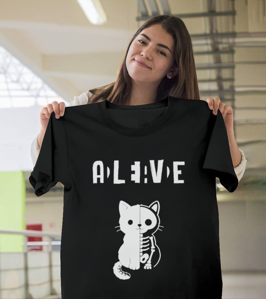 Alive Half Skeleton Cat Cute T-Shirt