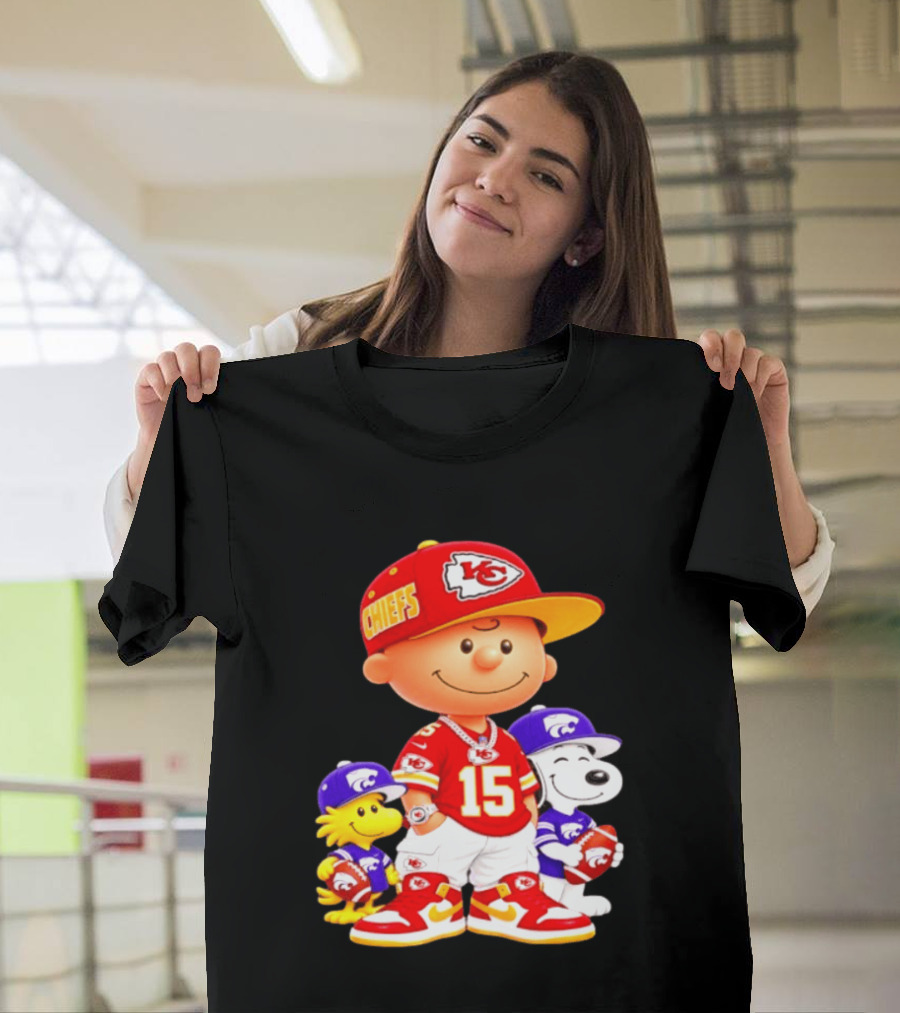 Charlie Brown Snoopy Woodstock Kansas City Chiefs 15 Football Peanuts Characters NFL Team Sports Gear T-Shirt