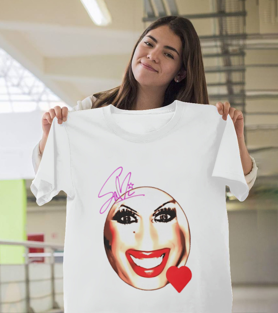 Sami Landri Big Face Heart Signature Red Lips T-Shirt