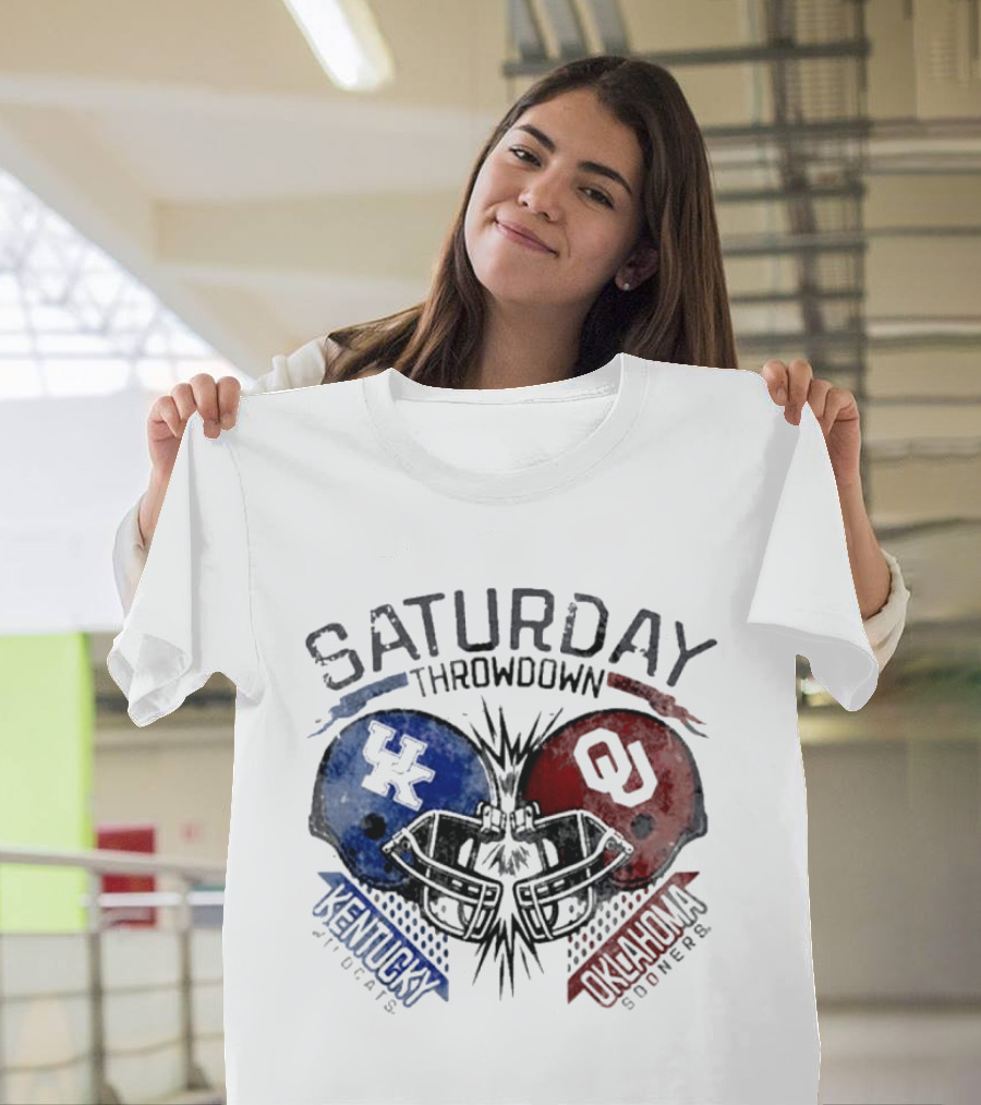 Oklahoma Sooners Vs Kentucky Wildcats 2026 Saturday Throwdown Football Helmets Clash T-Shirt