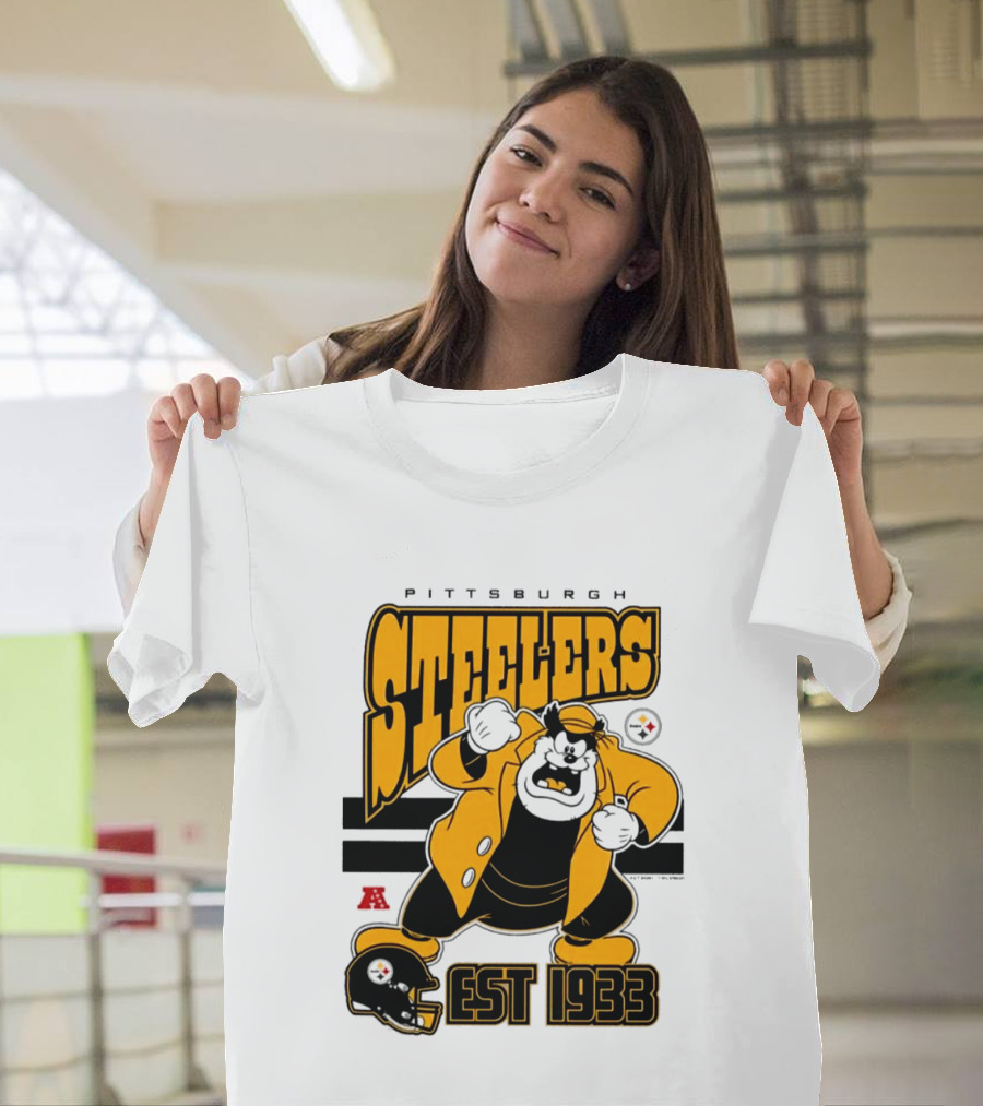 Pittsburgh Steelers Disney Pete EST 1933 NFL Collaboration T-Shirt