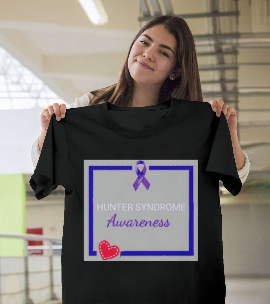 Hunter Syndrome Awareness Purple Ribbon And Heart Symbolization T-Shirt