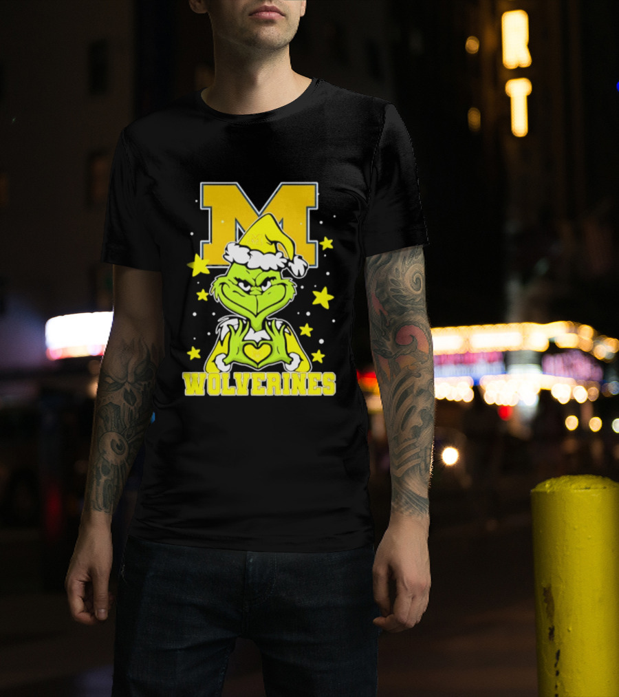 Michigan Wolverines Grinch Love Hands Christmas Football 2026 T-Shirt