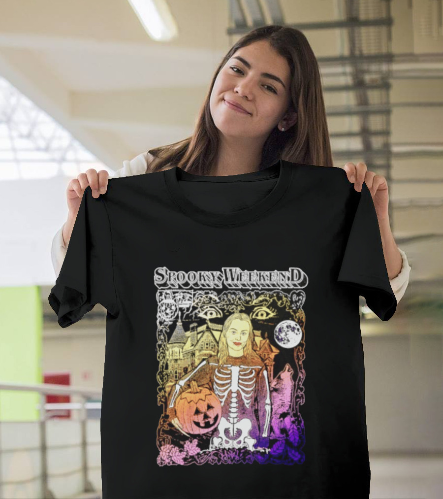 Spooky Weekend Skeleton Pumpkin Haunted House Halloween Magic Moonlit Night T-Shirt