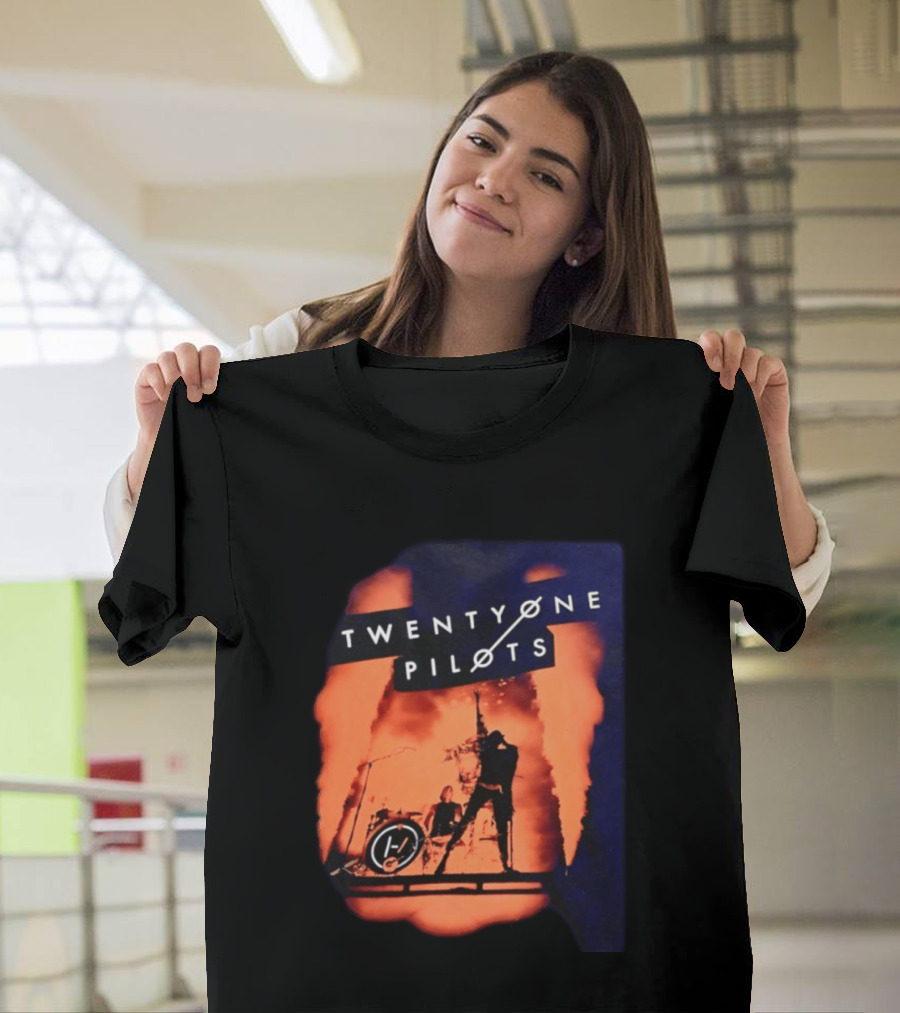 Twenty One Pilots Concert Orange Stage Lights Silhouette Tyler Joseph T-Shirt