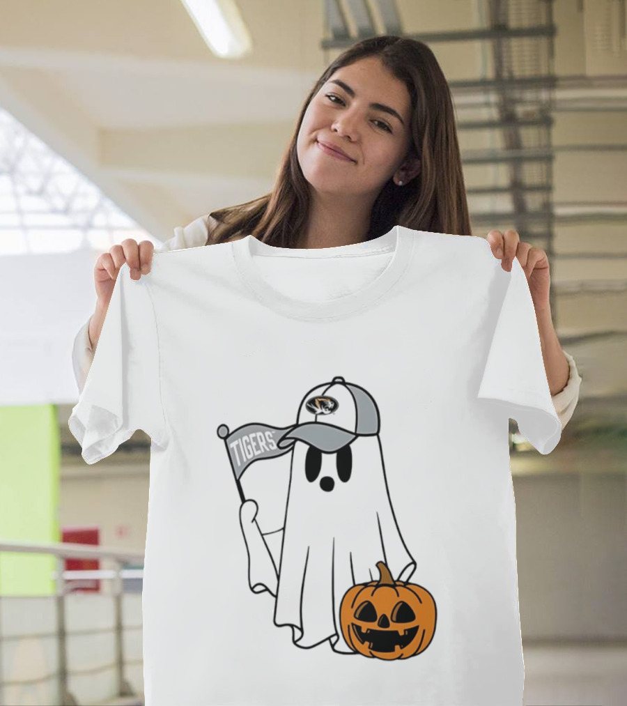Missouri Tigers Halloween Ghost Pumpkin 2026 T-Shirt