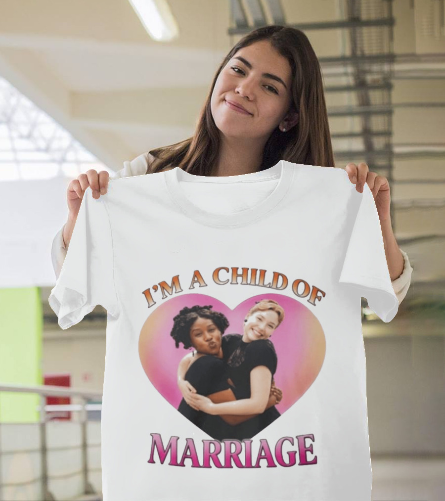 I'm A Child Of Marriage Hugging Heart Bridgerton Ss5 T-Shirt