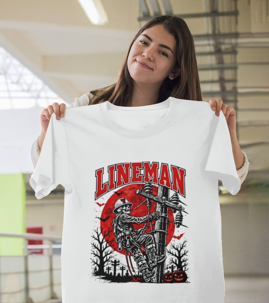 Texas Tech Red Raiders Lineman Halloween Skeleton Scene 2026 T-Shirt