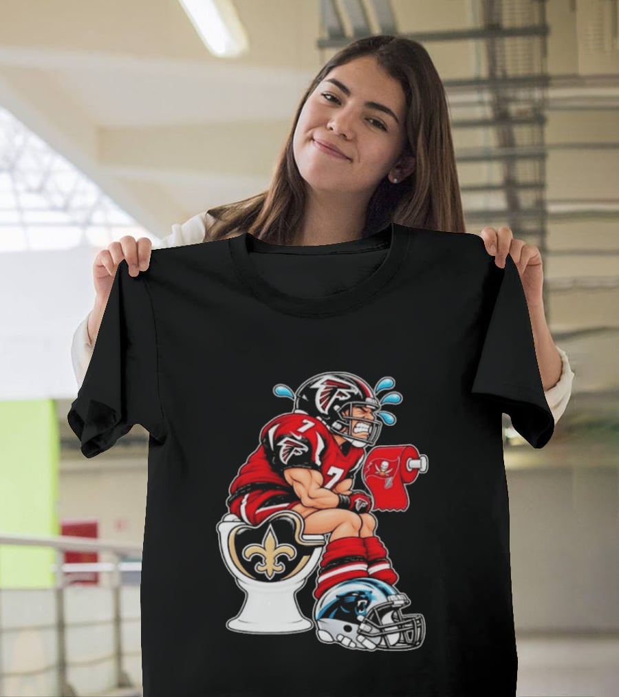 Atlanta Falcons Player On Saints Toilet With Buccaneers Toilet Paper And Panthers Helmet T-Shirt