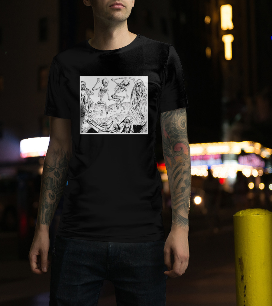 Danse Macabre Skeleton Dance Halloween Medieval T-Shirt