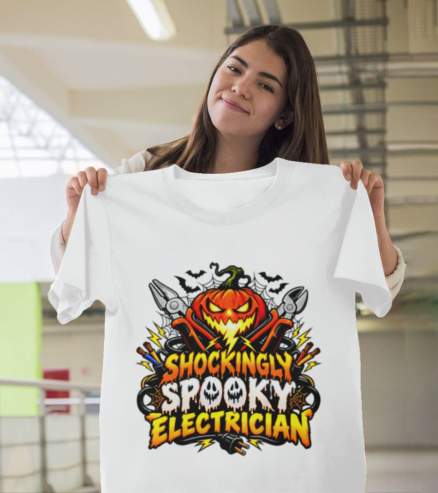 Shockingly Spooky Electrician Pumpkin Halloween Pliers And Bats T-Shirt