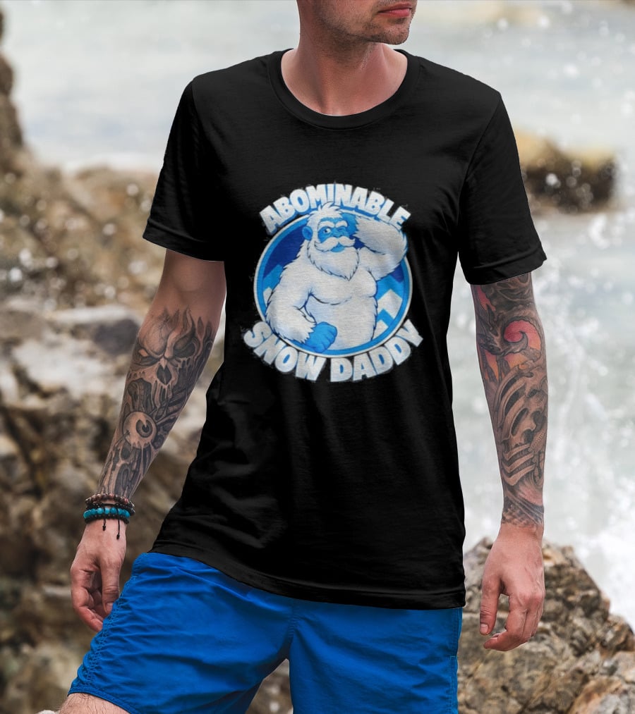 Abominable Snow Daddy Yeti Bigfoot Sasquatch Ice Blue Circle T-Shirt