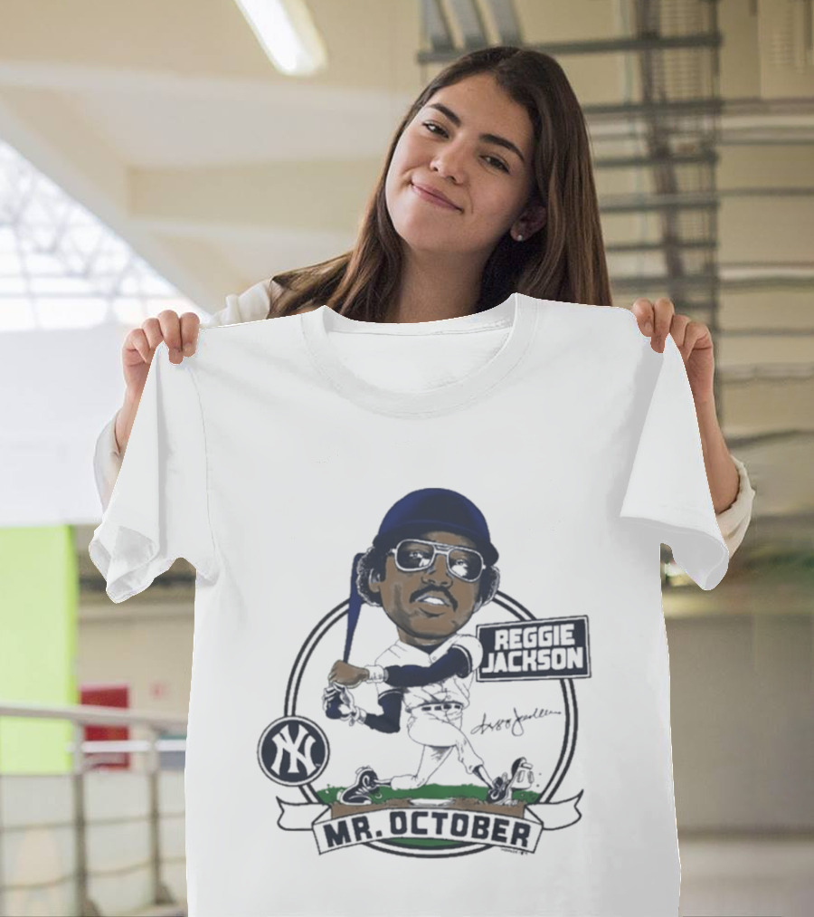 Yankees Reggie Jackson Mr. October Caricature Signature Art With NY Yankees T-Shirt