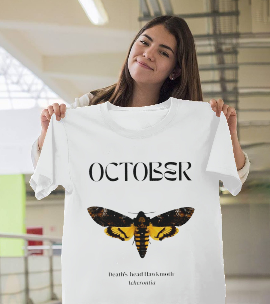 October Death's Head Hawkmoth Acherontia T-Shirt