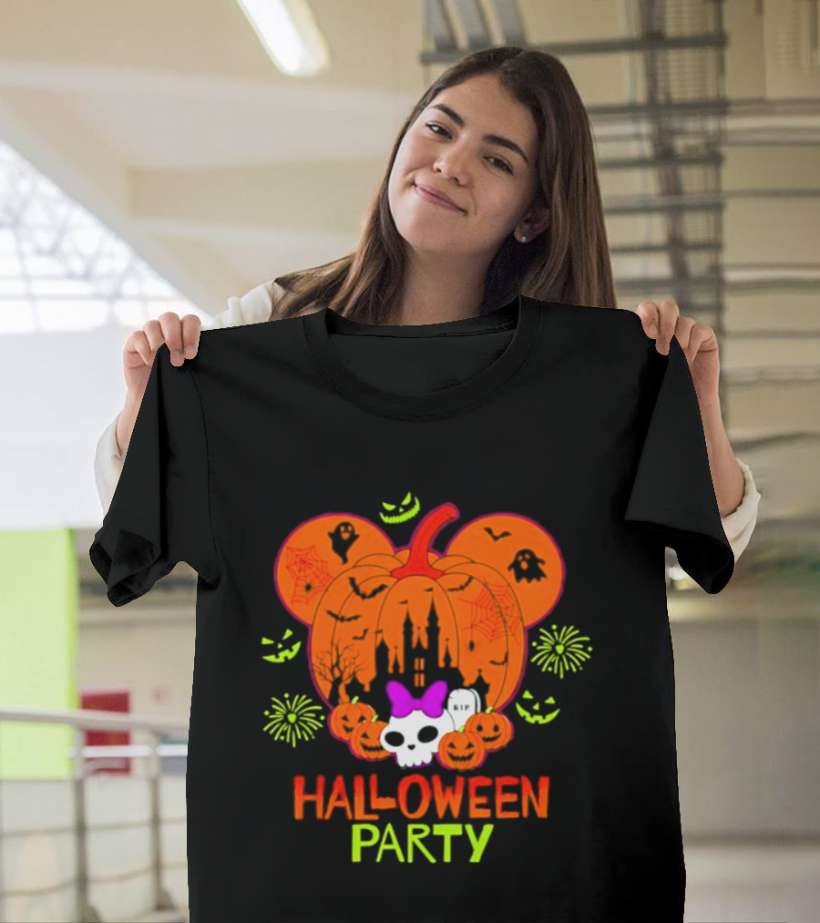 Pumpkin Mouse Ears Castle Skull Halloween Party 2026 T-Shirt