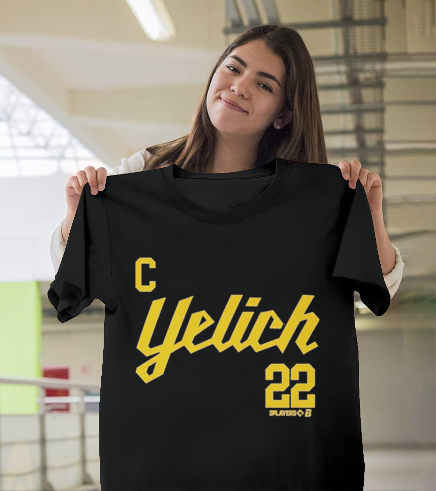 Yelich 22 Captain Players Milwaukee Brewers Baseball MLB T-Shirt