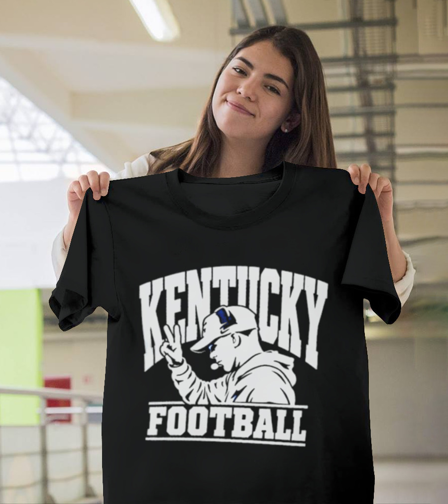 Kentucky Football Coach Two Finger Gameday Kentucky Football T-Shirt