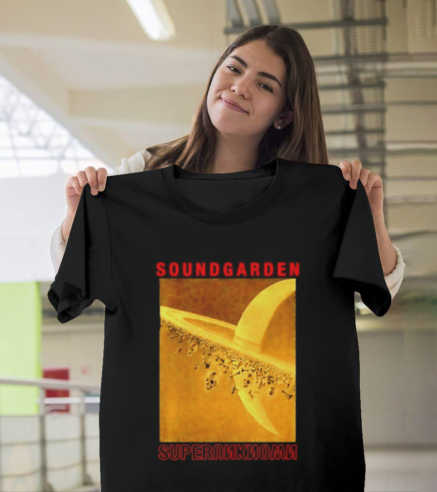 Soundgarden Superunknown Saturn Skulls Grunge Chris Cornell T-Shirt