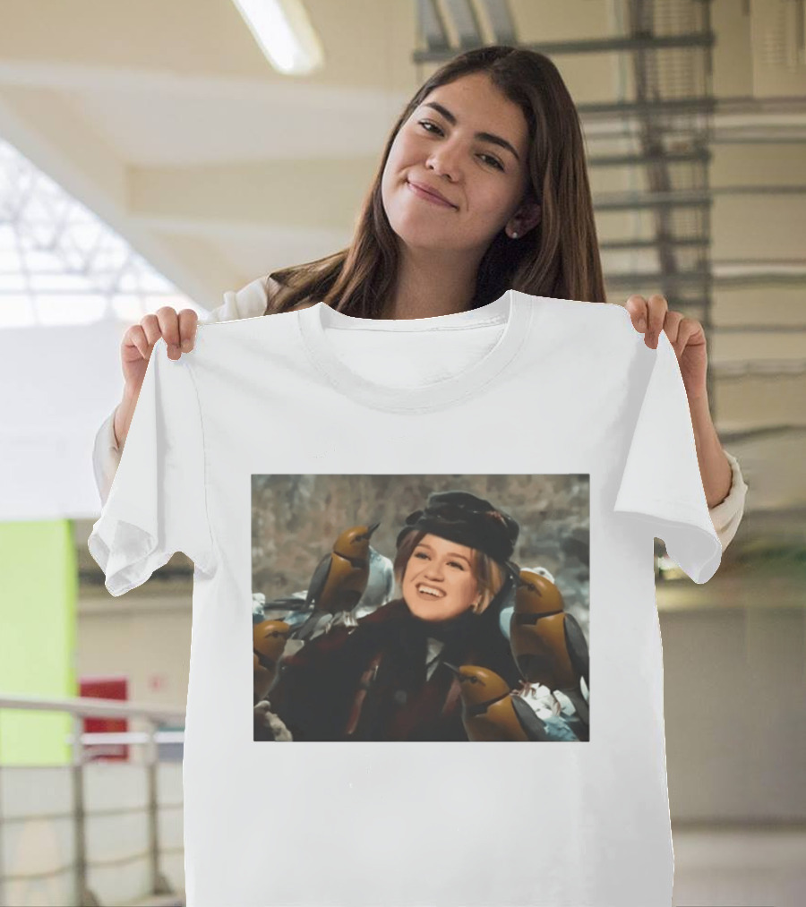 Kelly Clarkson With Birds Snow White T-Shirt