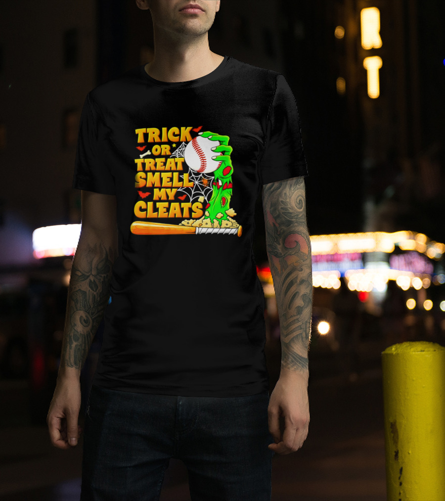 Trick Or Treat Smell My Cleats Zombie Hand Baseball Bat Halloween T-Shirt