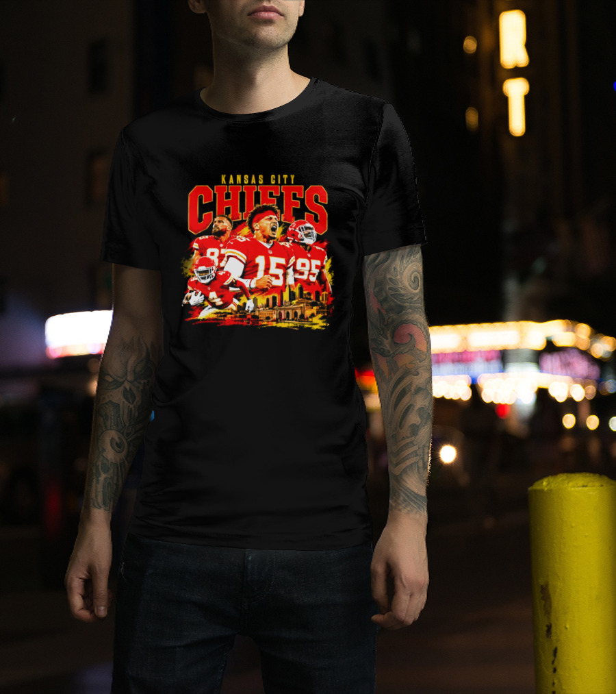 Kansas City Chiefs Players And City Skyline 2026 T-Shirt