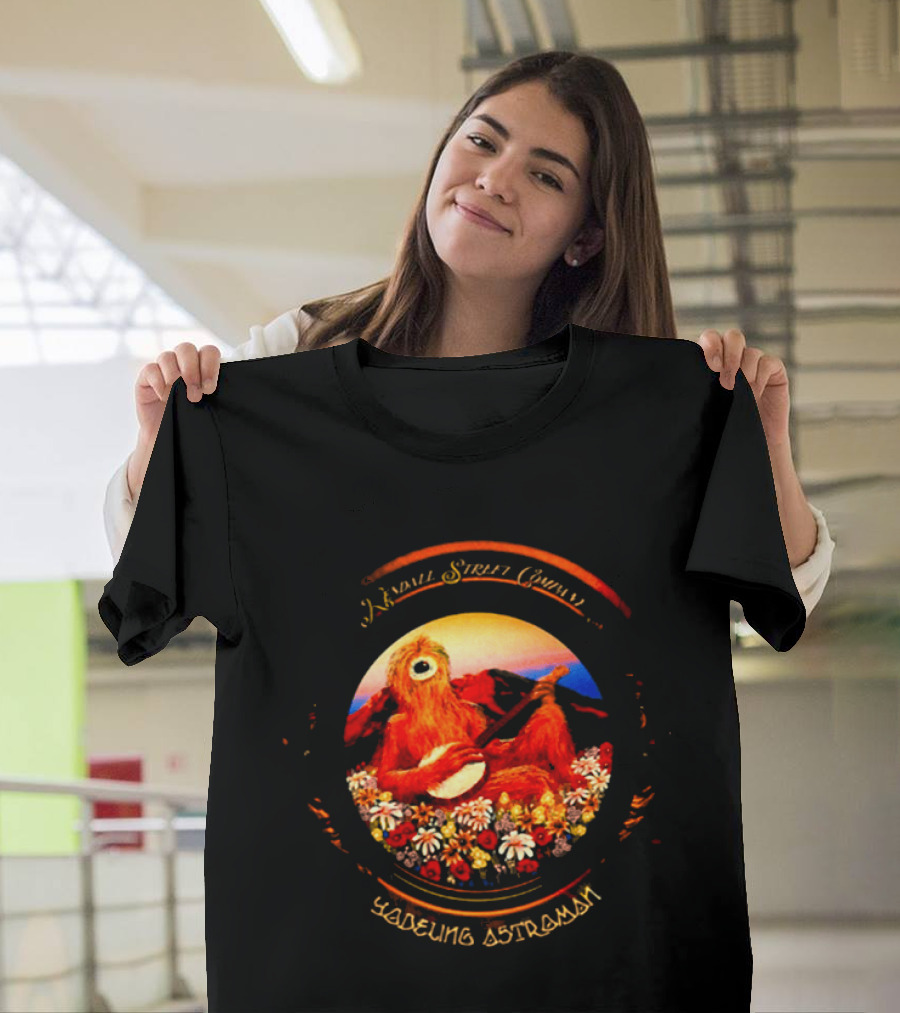 Kendall Street Company Psychedelic Yodeling Astroman Vintage Groovy Floral Banjo T-Shirt