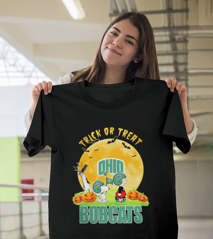 Ohio Bobcats Peanuts Trick Or Treat Halloween 2026 T-Shirt